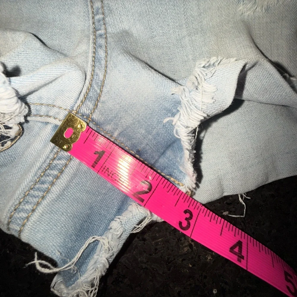 Indigo Rein Light Blue Jean Shorts with Star and Stripe Accents Sz 11/31